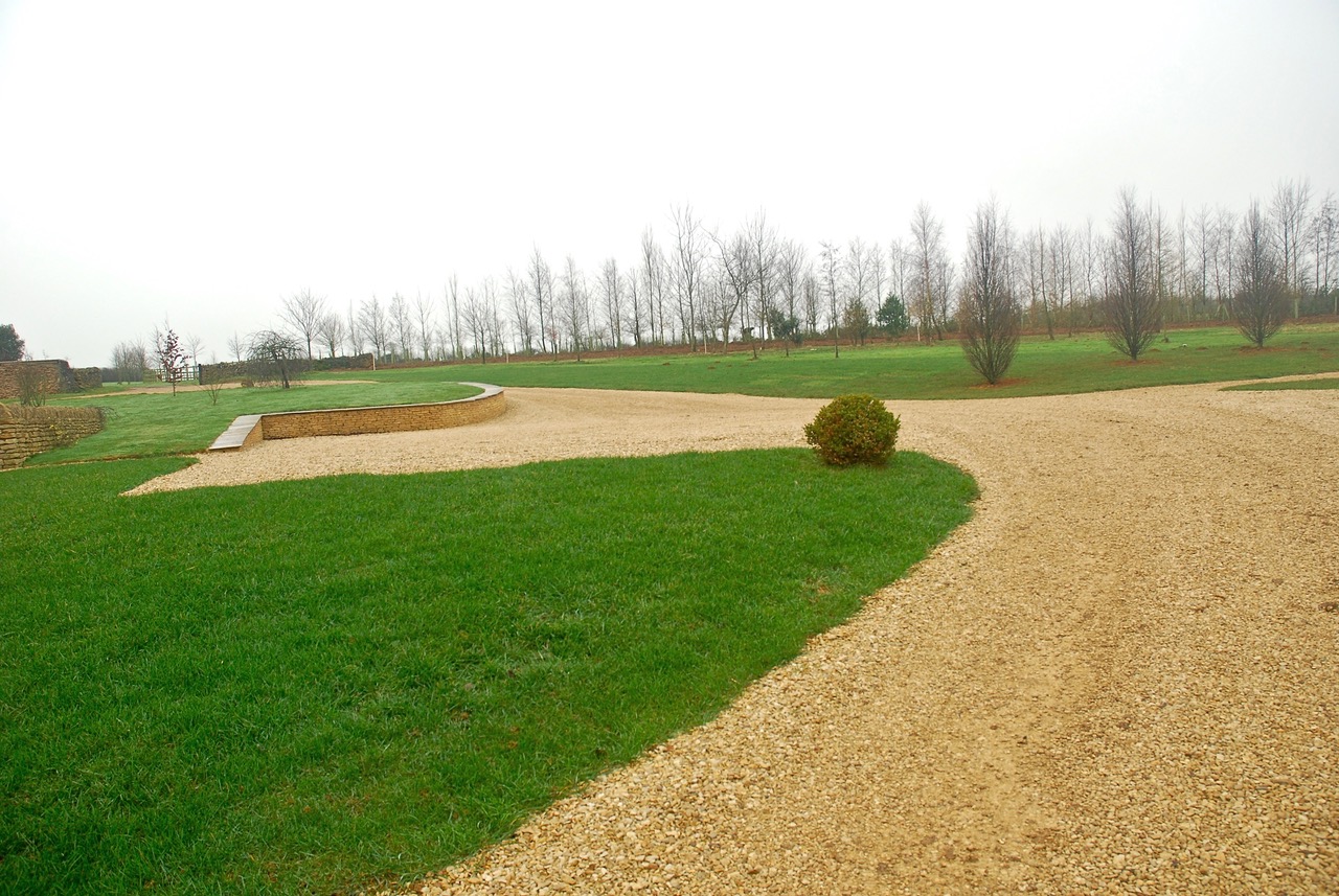 A gravel driveway