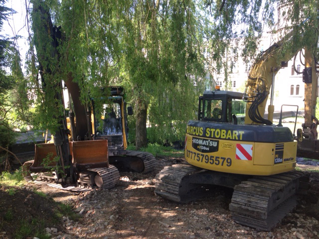 Our deep excavation units arrive